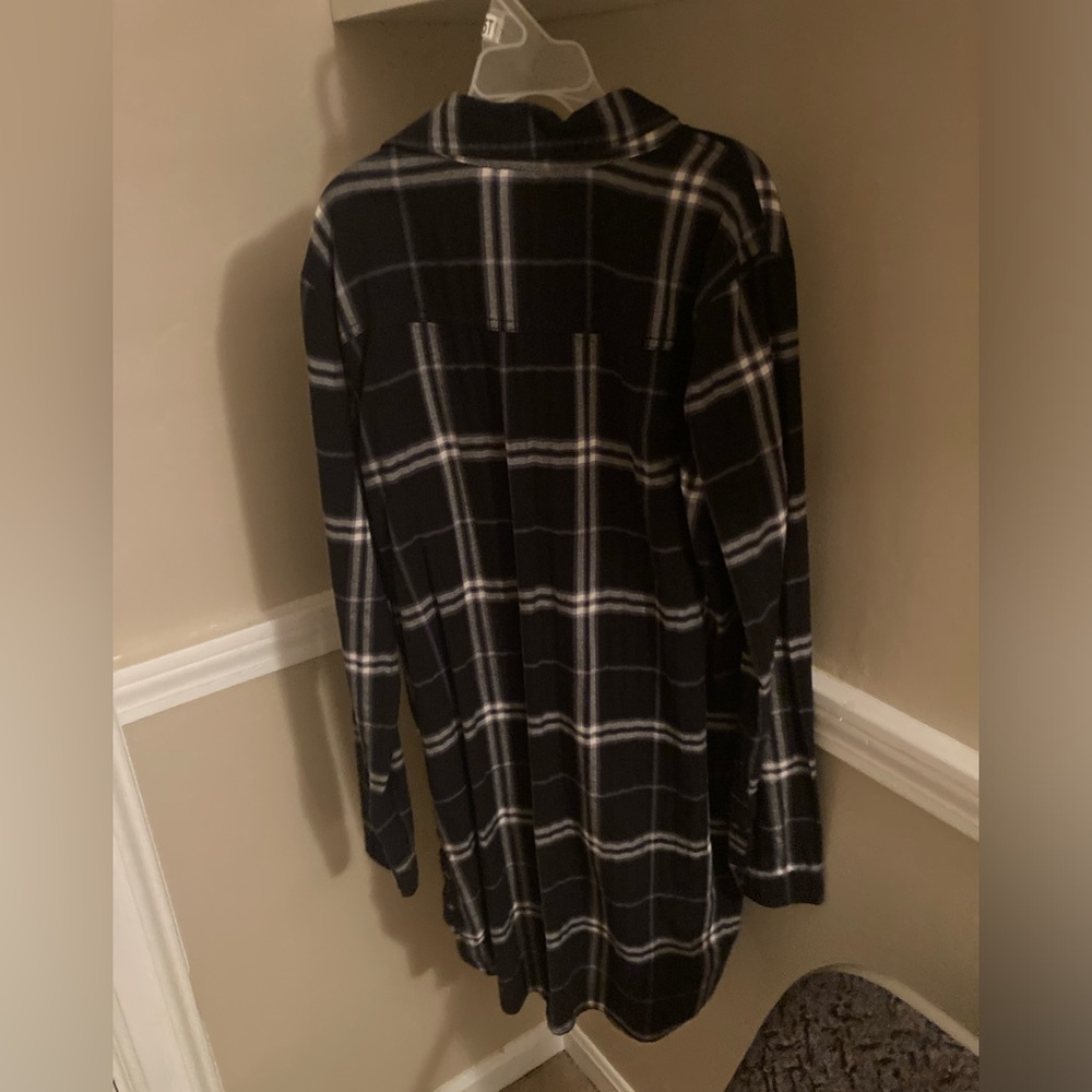Flannel - Picture 2 of 3